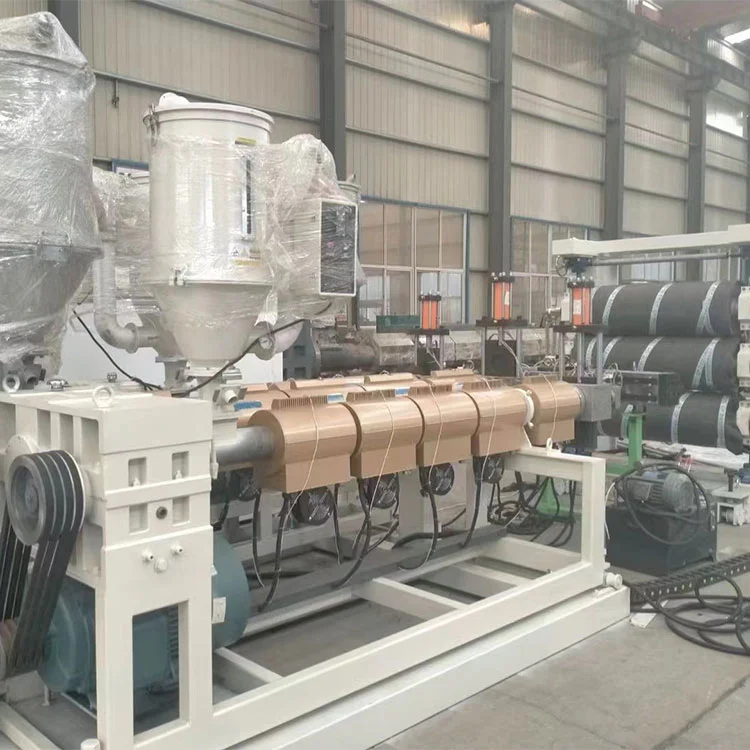 Extruder av plastark: Källutrustningen för plastprodukter