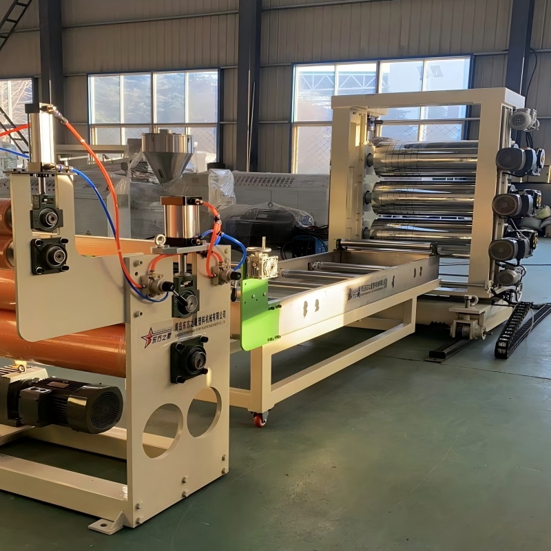 Vad är användningen av mjuka PVC-dörrgardiner?