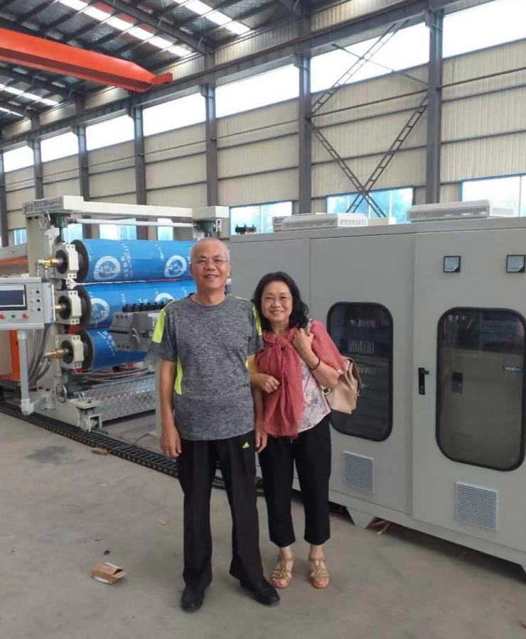 East Star Plastic Machinery säkrar ny beställning av PPPE-plåtutrustning från filippinsk kund