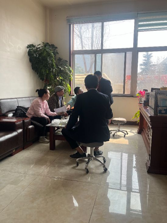 Qingdao East Star Plastic Machinery tecknar samarbetsavtal med rysk kund